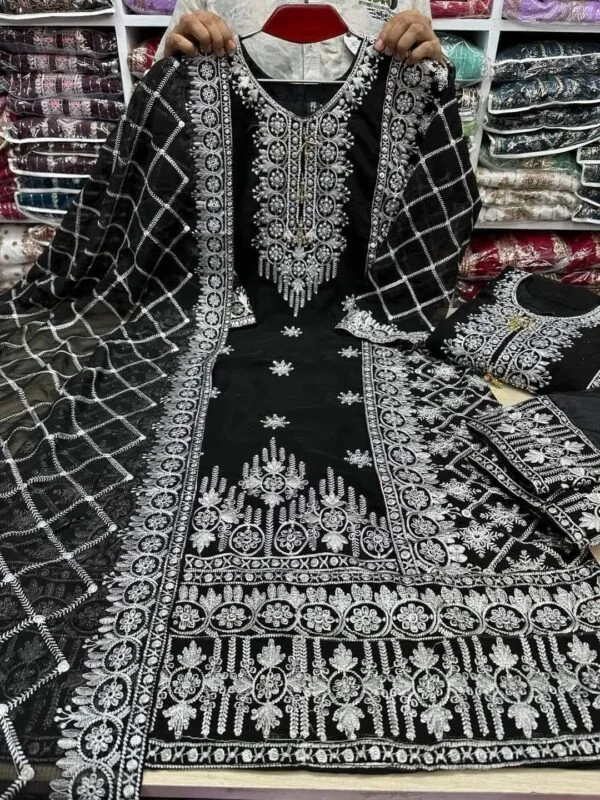 Black-Top-Quality-three-piece