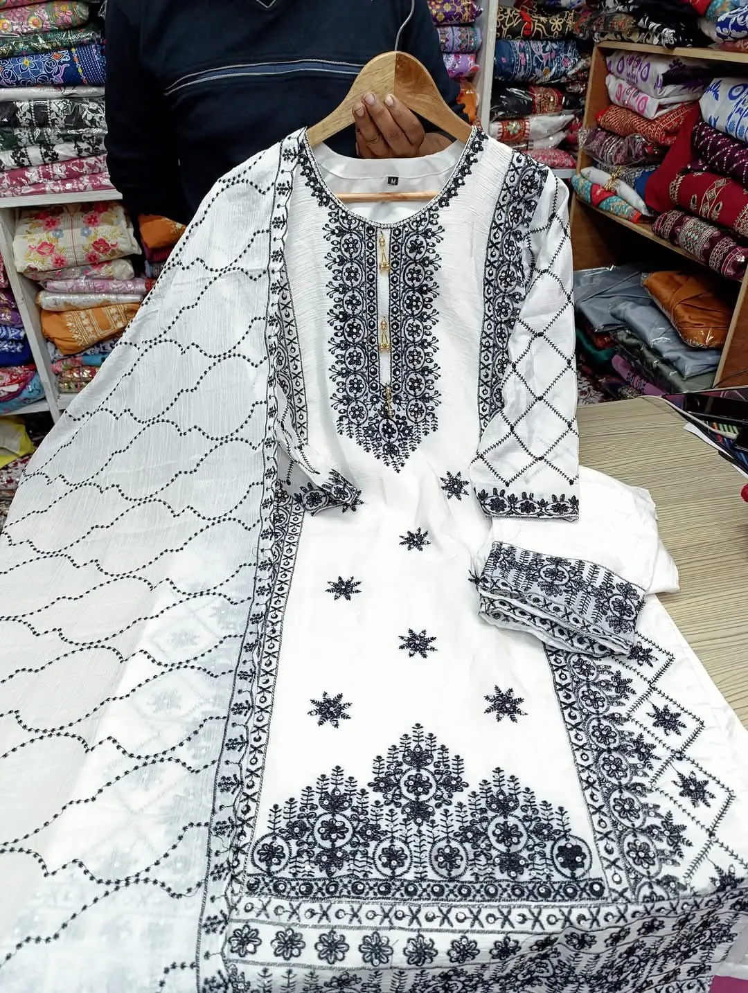 White-Top-Quality-three-piece