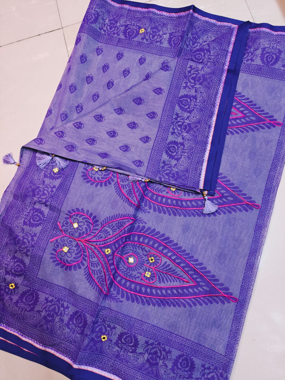Embroidered Leaf Design Soft Cotton Saree